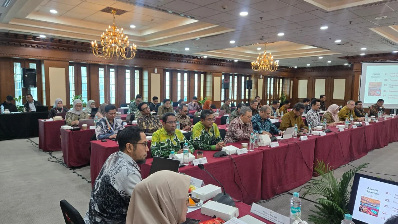 HIMBARSI Hadiri Pertemuan Triwulan Perbankan Syariah OJK, Perkuat Kolaborasi Pengembangan BPRS